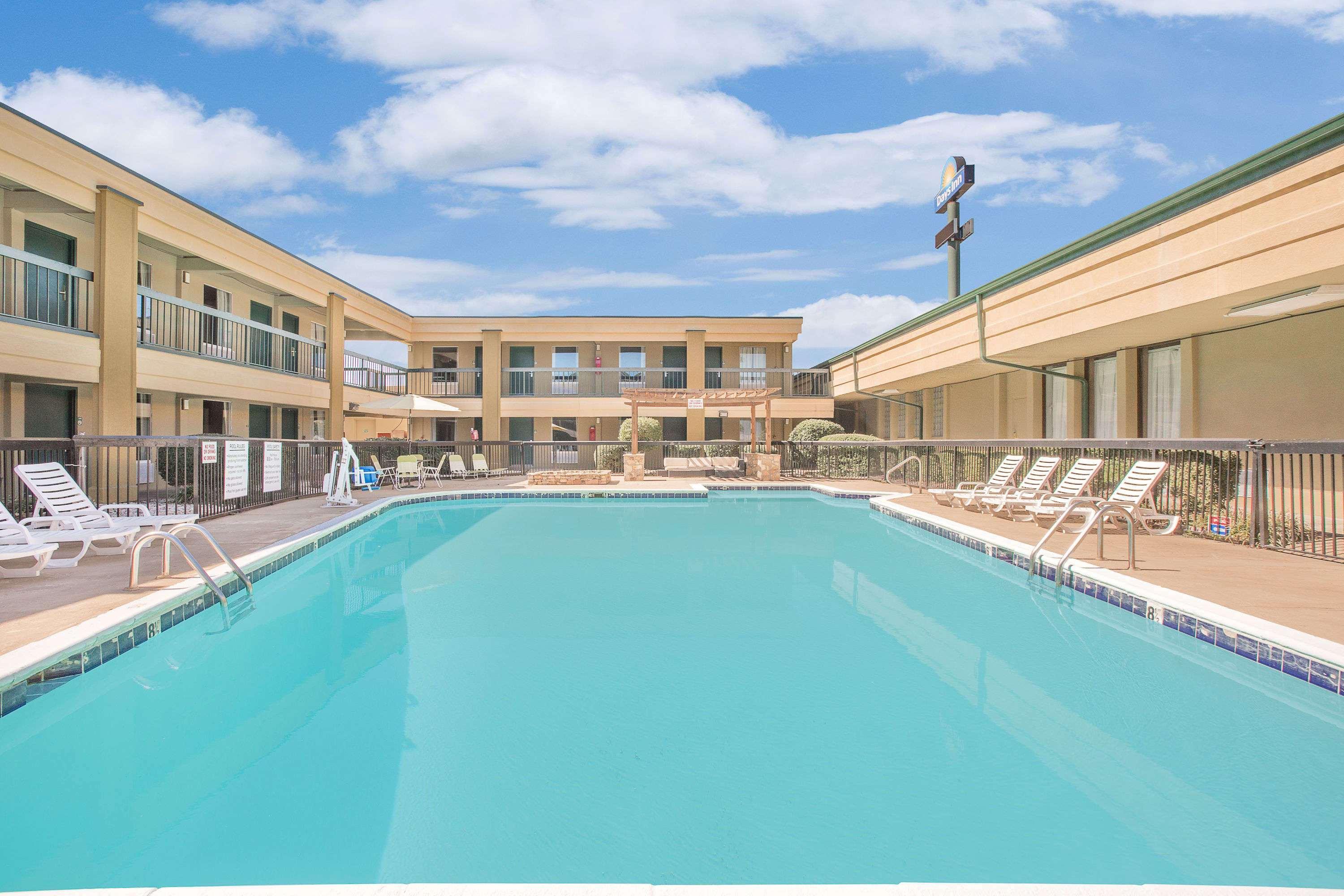 Days Inn By Wyndham Attalla Zewnętrze zdjęcie